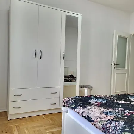 Check In Rebro Apartment Zagreb Exterior photo