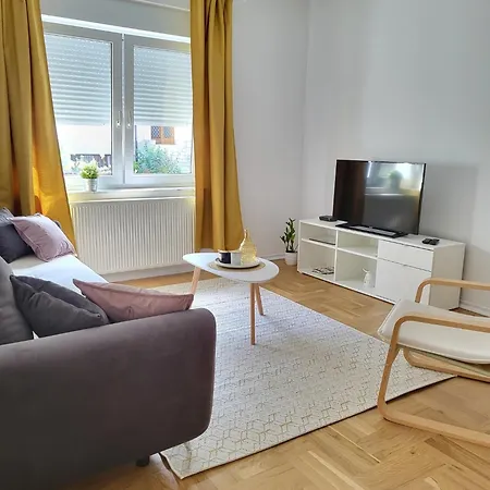 Check In Rebro Apartment Zagreb Exterior photo