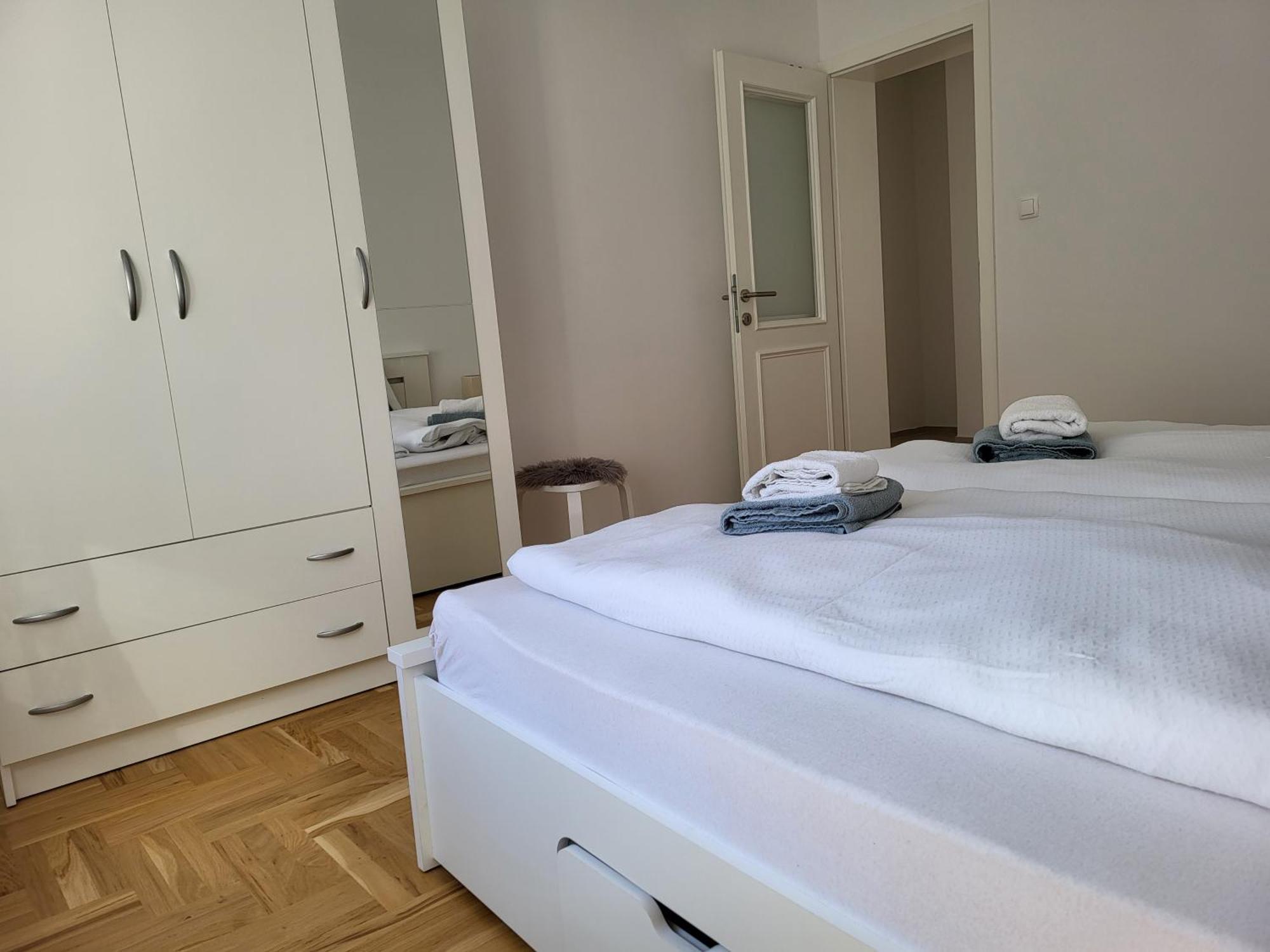 Check In Rebro Zagreb