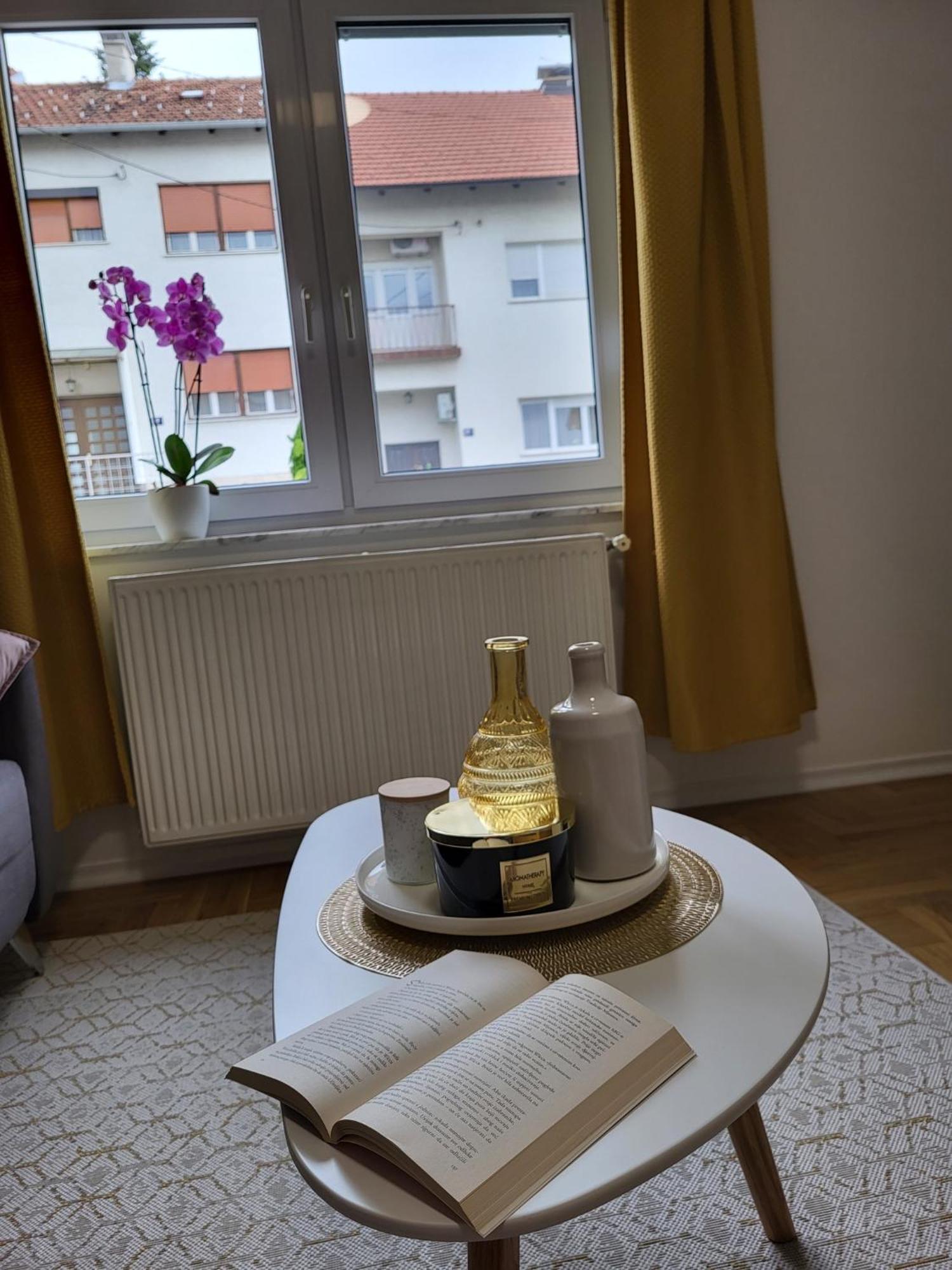 Check In Rebro Apartment *